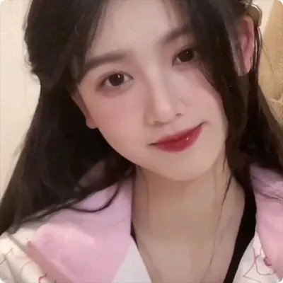 美女老板倒追我